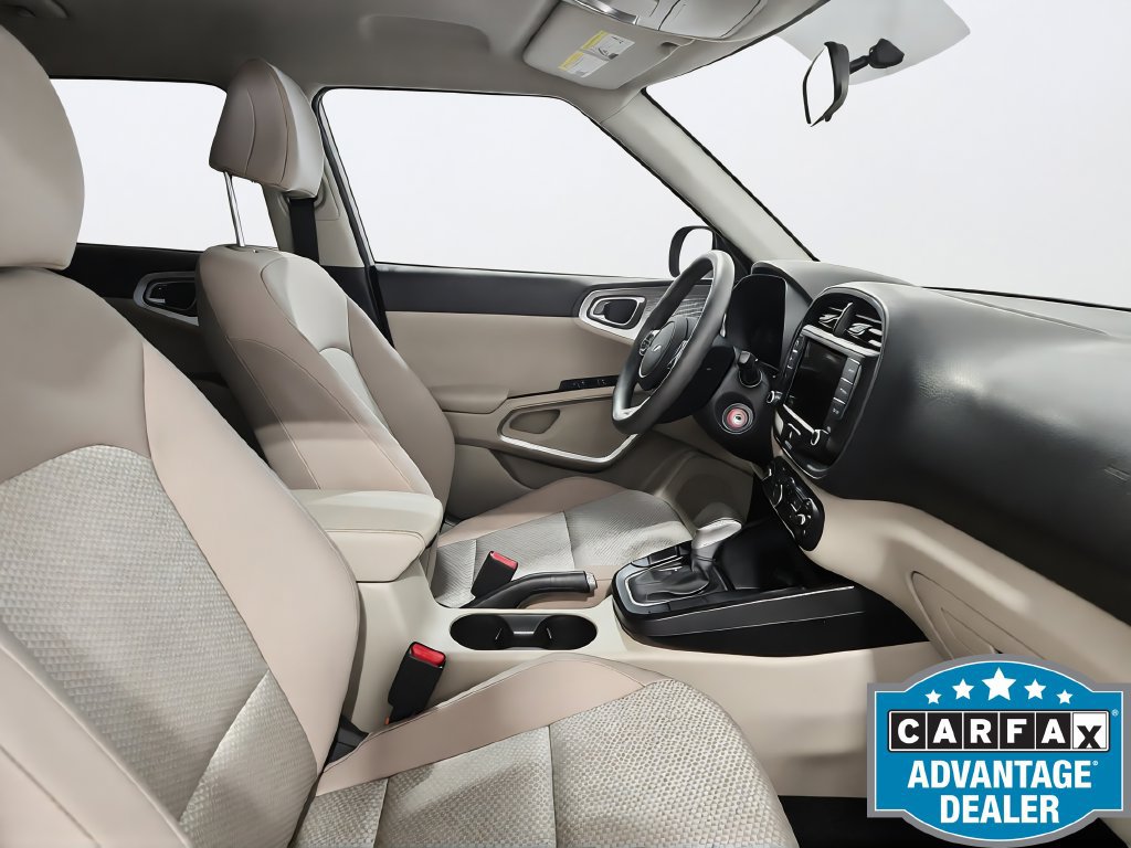 Used 2022 Kia Soul LX FWD image 31
