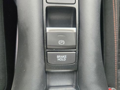 Used 2024 Honda HR-V Sport image 15