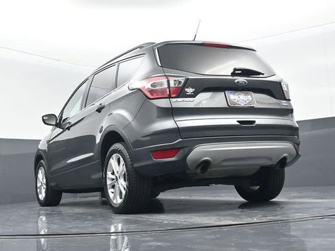 Used 2018 Ford Escape SEL image 21