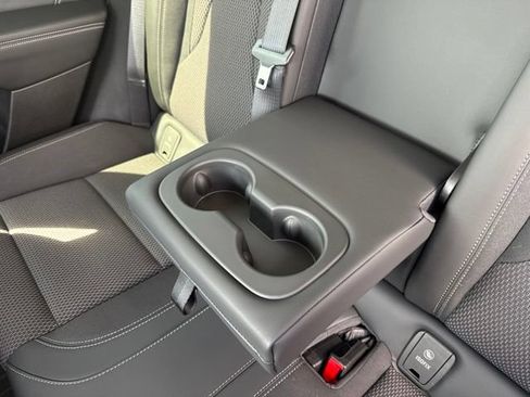 Certified 2023 Buick Envision Preferred AWD/4WD image 27