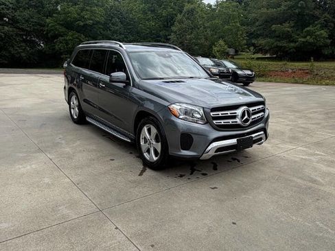 Used 2017 Mercedes-Benz GLS 450 4MATIC image 2