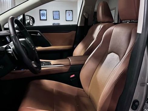 Used 2022 Lexus RX 350 FWD w/ Premium Package image 11