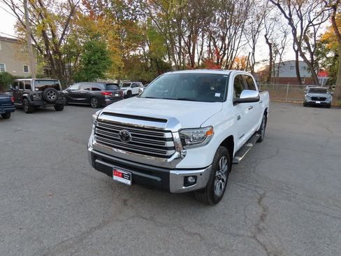 Used 2019 Toyota Tundra Limited image 1