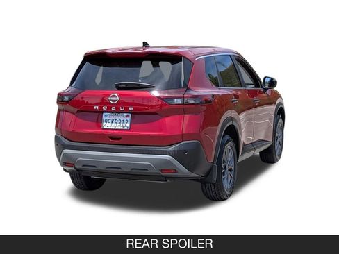 Used 2023 Nissan Rogue S FWD image 8