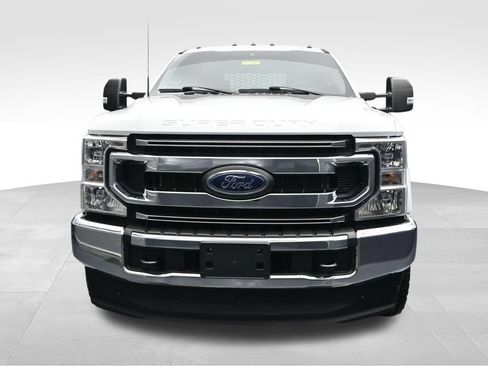 Used 2022 Ford F350 XLT AWD/4WD image 8