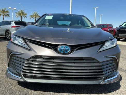 Used 2022 Toyota Camry XLE FWD image 21