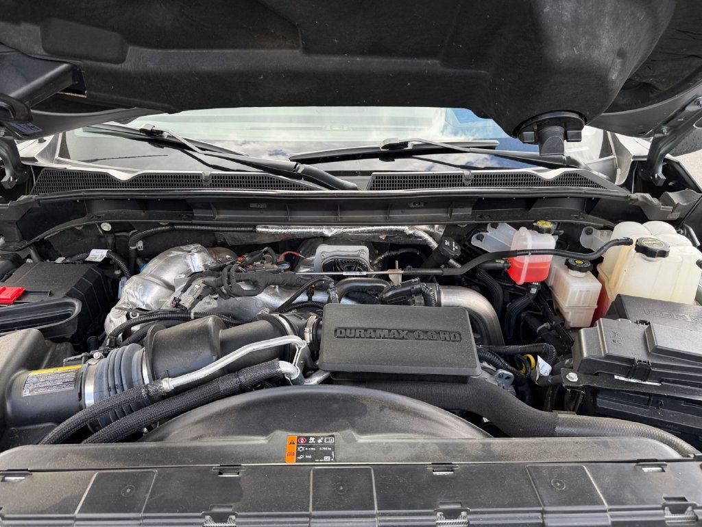 Used 2025 GMC Sierra 2500 AT4X AWD/4WD image 30