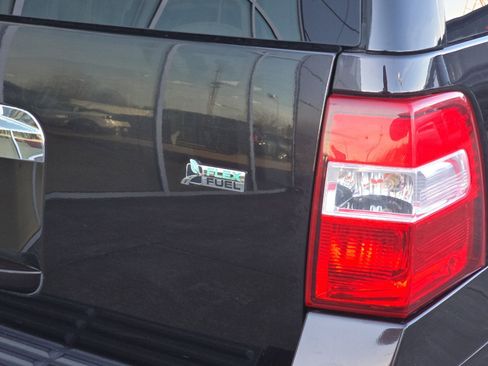 Used 2013 Ford Expedition EL Limited image 26