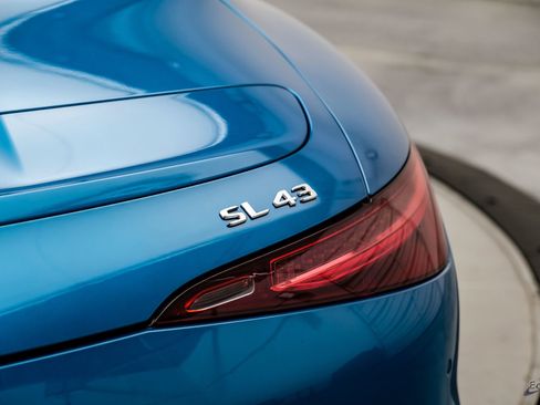 Used 2024 Mercedes-Benz SL 43 AMG image 20