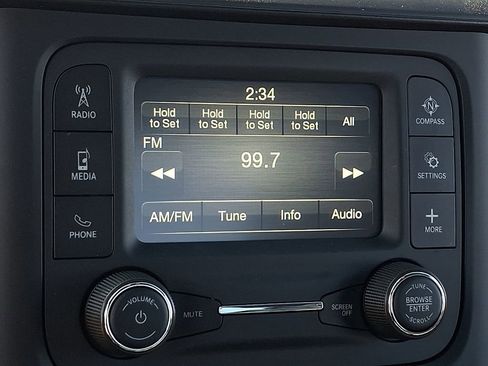 Used 2024 RAM 2500 Tradesman w/ Chrome Appearance Group image 14