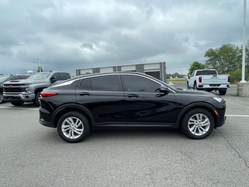 Used 2025 Buick Envista Preferred w/ Convenience I Package FWD image 9