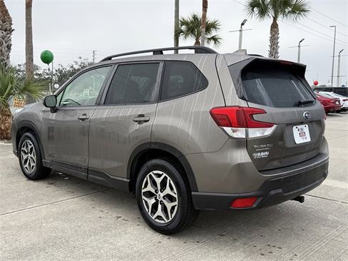 Certified 2021 Subaru Forester Premium image 2