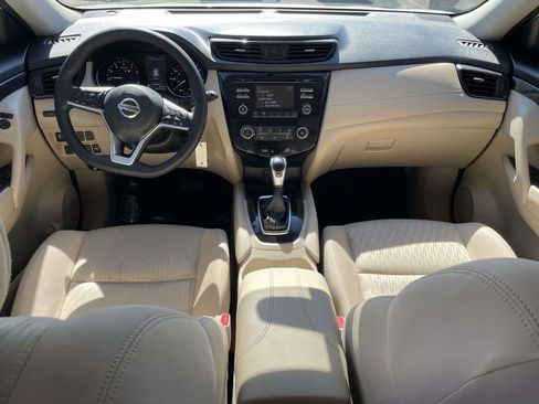 Used 2017 Nissan Rogue S image 12