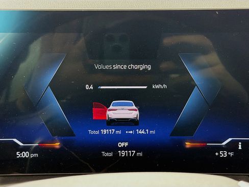 Used 2024 BMW i4 xDrive40i image 14