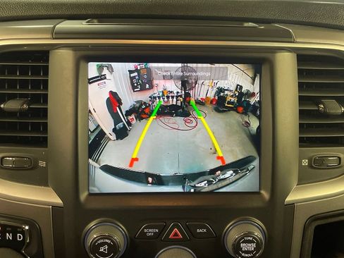 Used 2022 RAM 1500 Classic SLT w/ Electronics Convenience Group AWD/4WD image 23