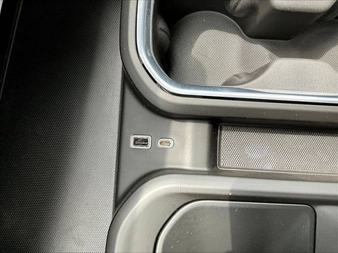 Used 2022 GMC Sierra 1500 Denali AWD/4WD image 19