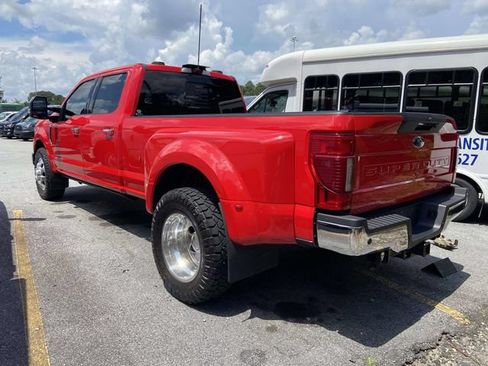 Used 2020 Ford F350 Lariat w/ Lariat Ultimate Package RWD image 7