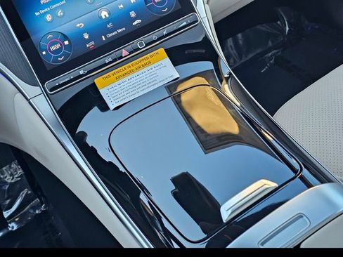 New 2026 Mercedes-Benz GLC 300 4MATIC image 33