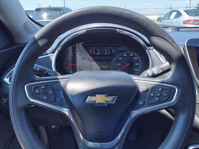 Used 2019 Chevrolet Malibu LT w/ Driver Confidence Package FWD image 15