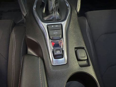 Used 2017 Chevrolet Camaro LT image 26