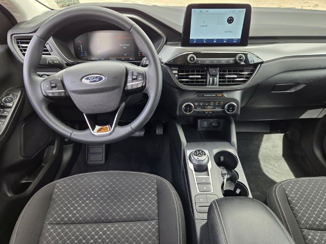 Used 2023 Ford Escape Active FWD image 12