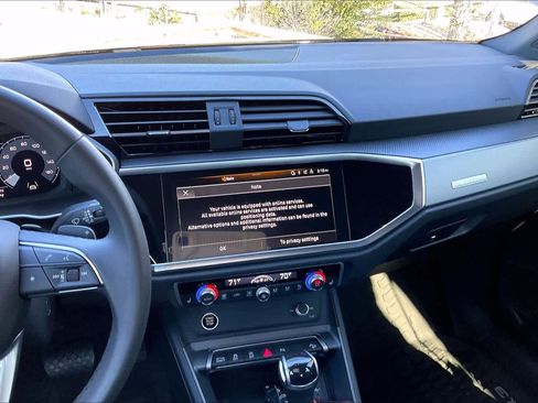 New 2025 Audi Q3 2.0T Premium w/ Convenience Package image 6