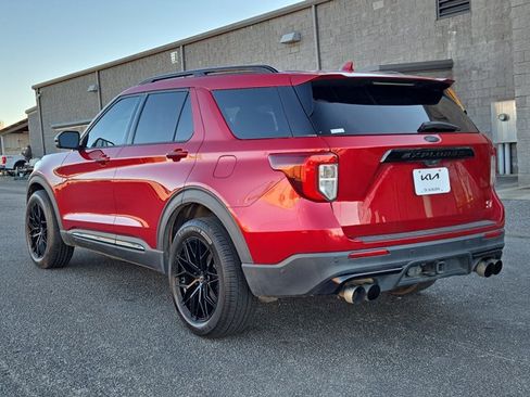 Used 2020 Ford Explorer ST w/ Premium Technology Package image 8