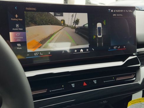 New 2026 BMW 530i image 14