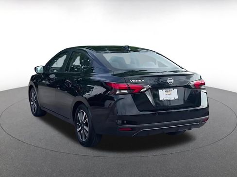 Used 2025 Nissan Versa SV FWD image 11