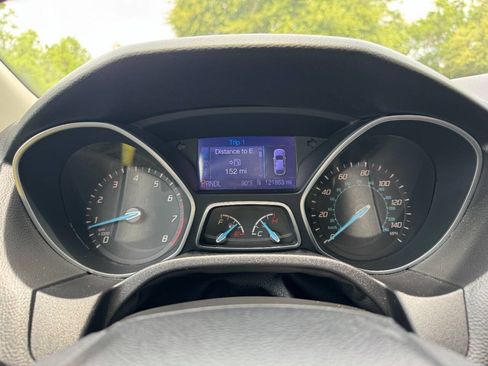 Used 2013 Ford Focus SE FWD image 26