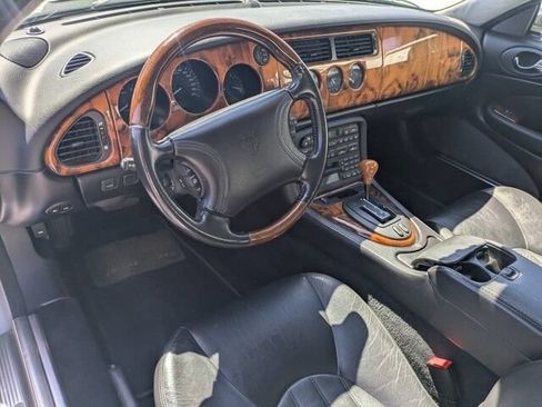 Used 1998 Jaguar XK8 Convertible RWD image 13