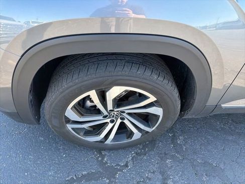 Used 2022 Volkswagen Atlas Cross Sport SEL AWD/4WD image 15