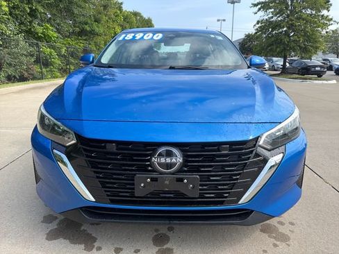 Used 2024 Nissan Sentra SV FWD image 8