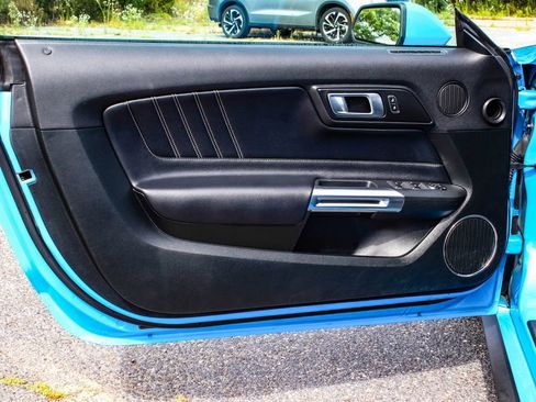 Used 2023 Ford Mustang Premium RWD image 8