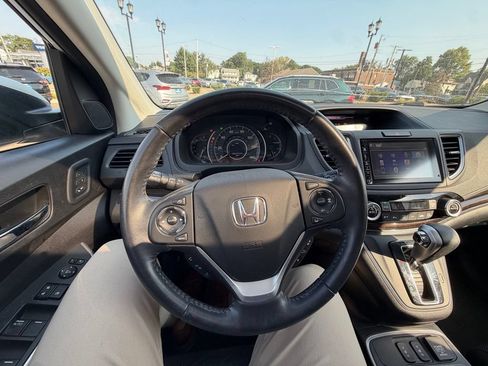 Used 2016 Honda CR-V Touring image 12