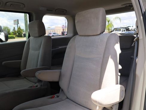 Used 2015 Nissan Quest SV w/ Protection Package FWD image 12