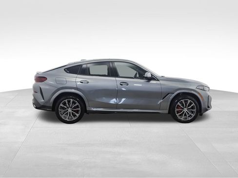 New 2026 BMW X6 xDrive40i image 7