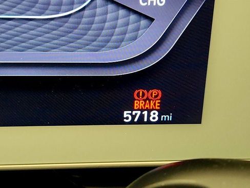 Used 2024 Hyundai Ioniq 5 Limited image 16