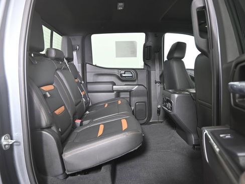 Used 2021 GMC Sierra 1500 AT4 w/ AT4 Preferred Package image 17
