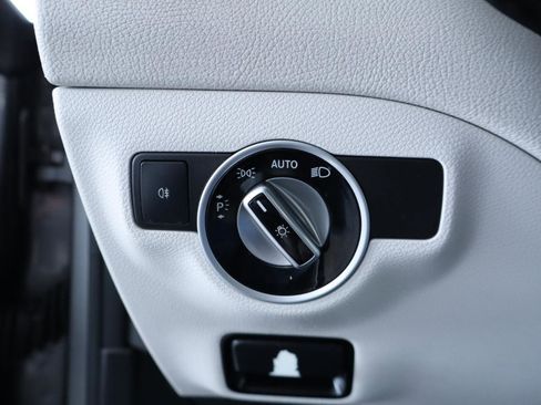 Used 2016 Mercedes-Benz CLA 250 image 27