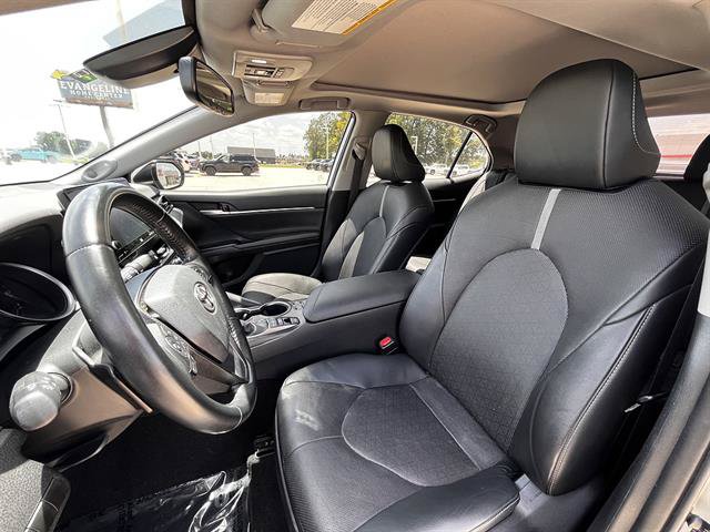 Used 2024 Toyota Camry XSE w/ Navigation Package FWD image 8