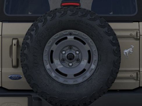 New 2025 Ford Bronco Outer Banks w/ Sasquatch Package image 24