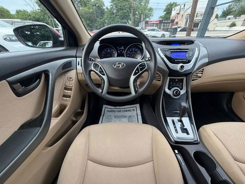 Used 2012 Hyundai Elantra GLS w/ Preferred Pkg 3 FWD image 30