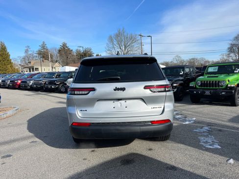 New 2025 Jeep Grand Cherokee L Limited w/ Black Appearance Package image 5