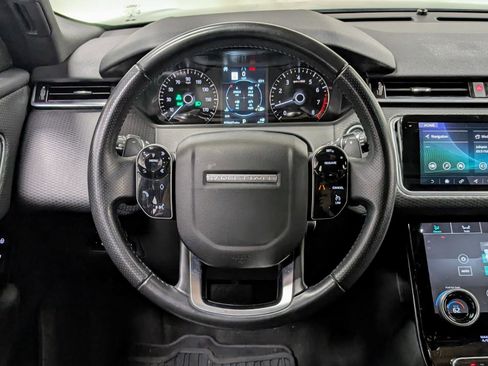 Used 2018 Land Rover Range Rover Velar S AWD/4WD image 23