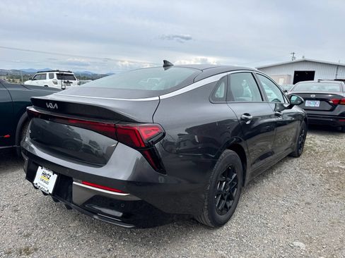 Used 2025 Kia K5 LXS FWD image 6