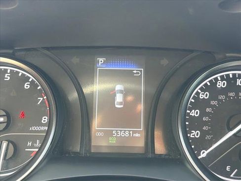 Used 2024 Toyota Camry SE FWD image 17