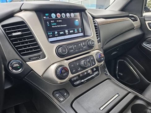 Used 2019 GMC Yukon Denali w/ Denali Ultimate Package AWD/4WD image 29