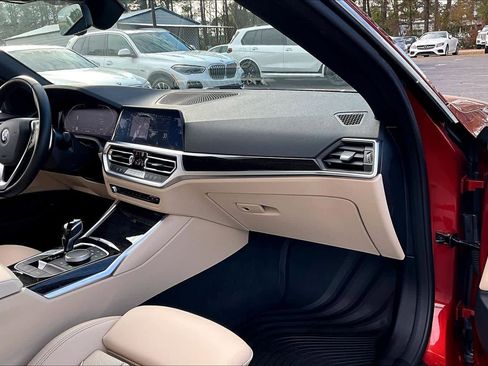 Certified 2023 BMW 430i Convertible w/ Convenience Package image 19