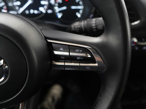 Used 2023 MAZDA MAZDA3 s image 23